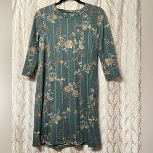 Gilli Green Floral Midi Dress